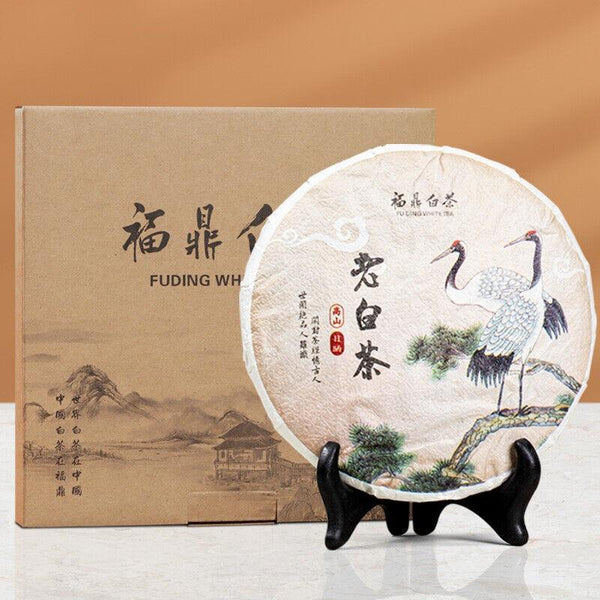 CIFbuy 300g(10.58Oz) Fuding White Tea Date White Tea Cake Tea Gift Box Packaging