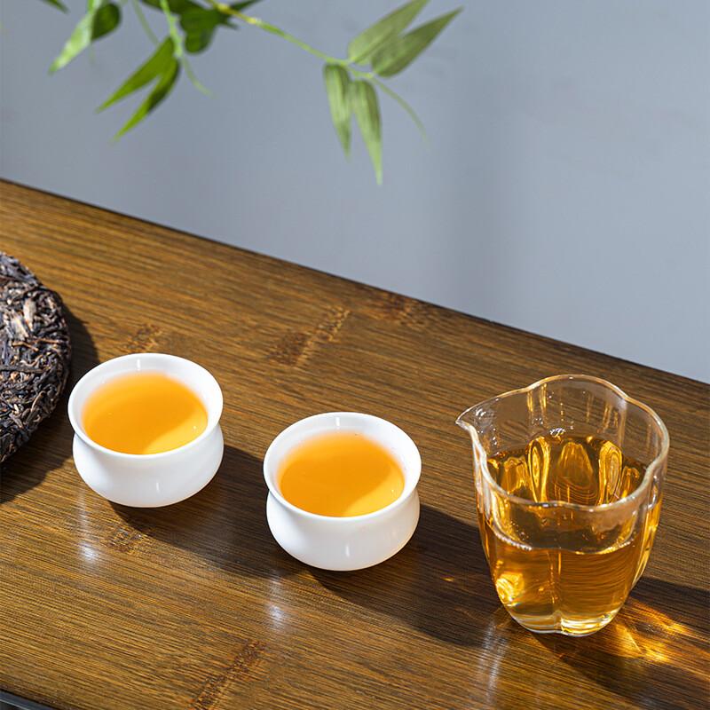 CIFbuy Raw Pu-erh Tea Bulang Mountain Ancient Tree Cake Menghai Region 100g Sweet Aroma
