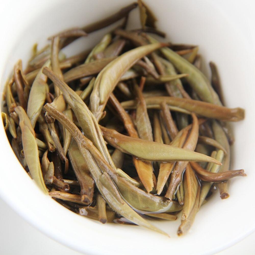 CIFbuy Premium Yunnan White Tea Silver Needle White Tea Organic Bai Hao Yin Zhen 250g