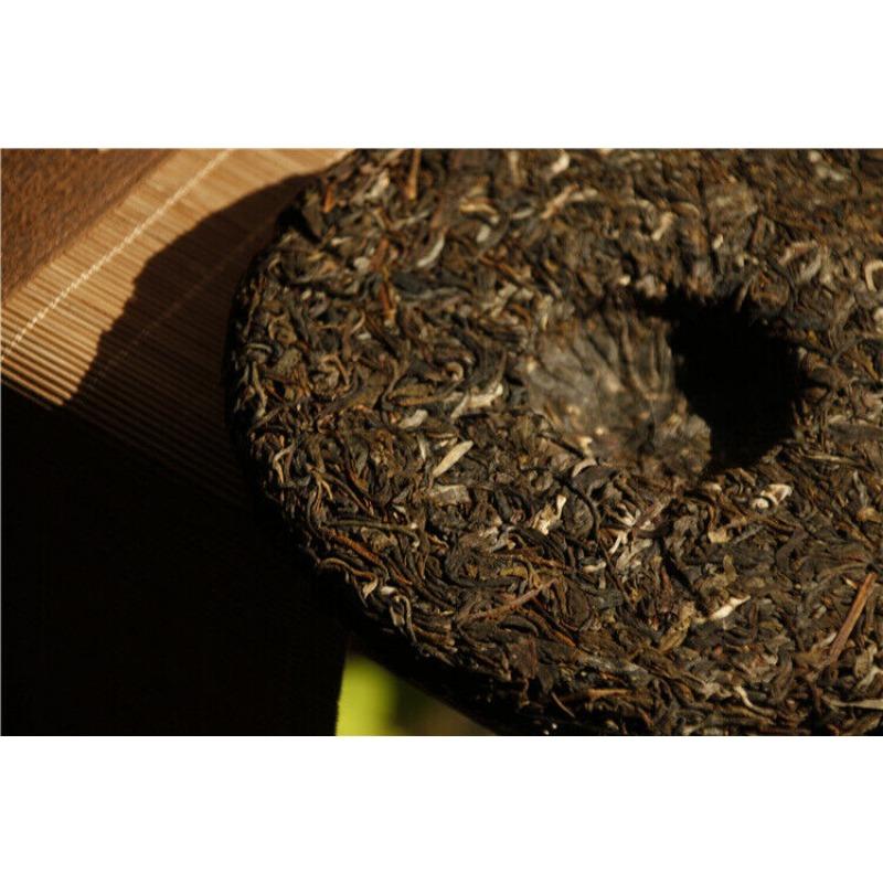 CIFbuy 357g Pu-erh Raw Tea Old Panzhang Brown Mountain Yunnan Seven Cakes Hand Pressed