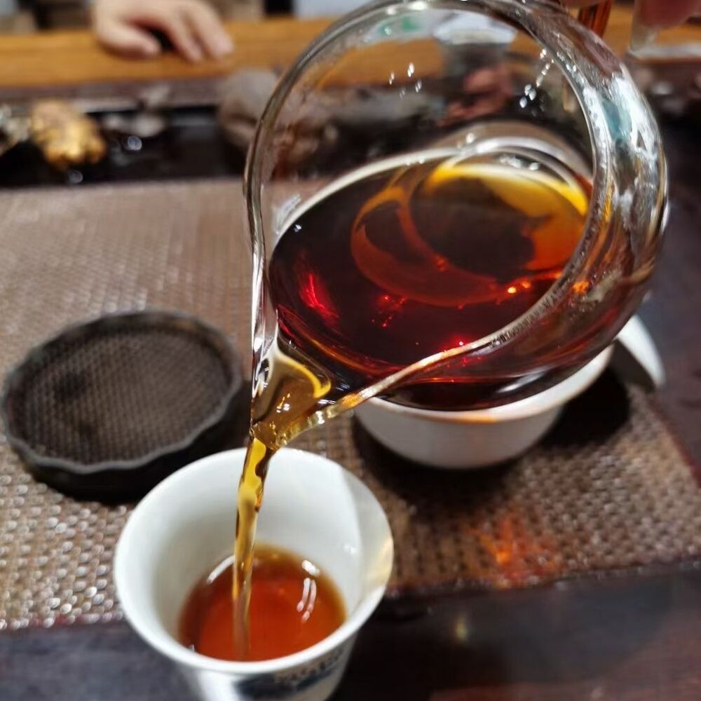 Lao Cha Tou * Yongde Ancient Tree Pu-erh Tea Cake 380g Ripe Pu'er Puer Tea