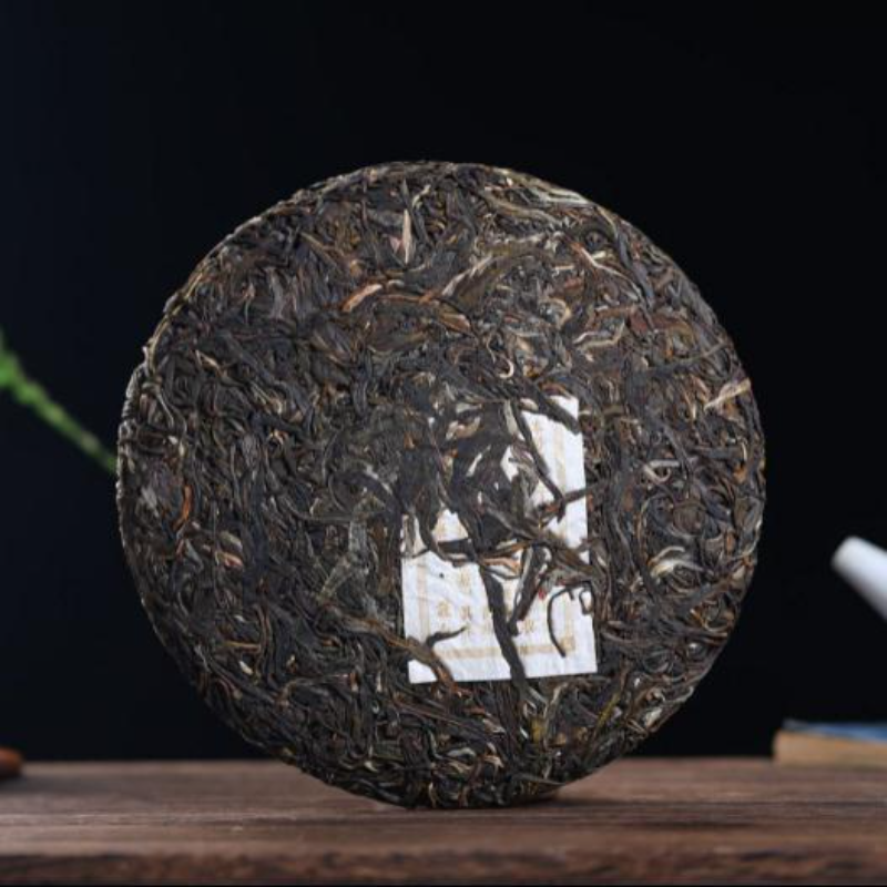357g Yunnan Raw Puerh Tea Cake Bulang Mountain Pu-erh Shengcha Premium Pu'er Tea Secondary image