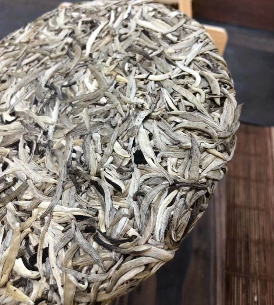 Fuding White Tea Year Silver Needle White Tea Cake Bai Hao Yin Zhen 300g