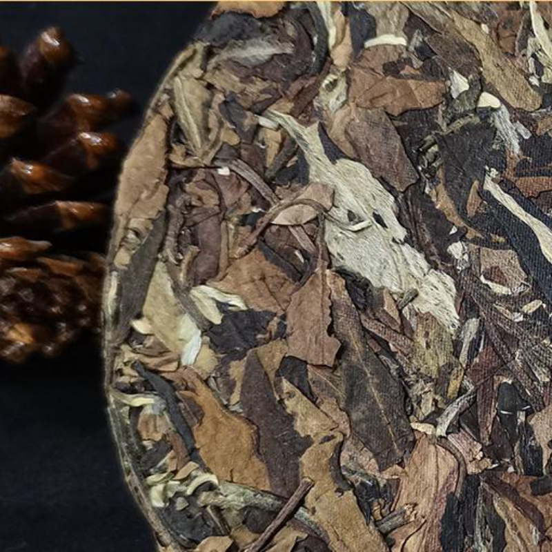 Pu-erh White Tea Cake Yunnan Big Leaf Puerh Tea Old Tree Tea 200g Premium