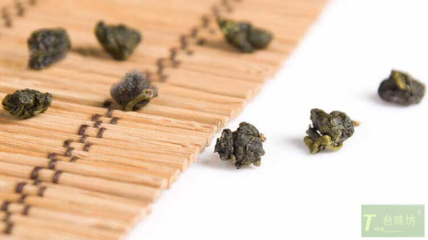Organic Premium Taiwan High Mountain Dong Ding DongDing Tung Ting Oolong Tea