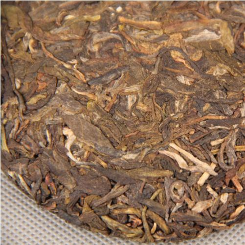 Thé Pu'er cru 100g petit gâteau thé Pu'er du vieil arbre des montagnes profondes