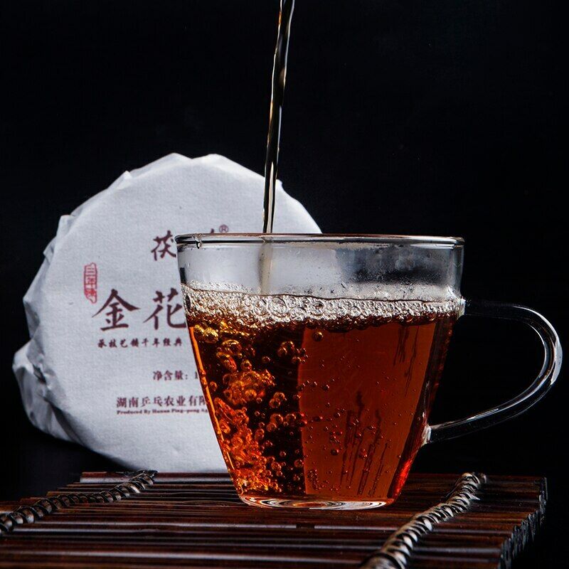 Hunan Anhua BaiLiang Cha Bing Bai Liang Golden Flower Dark Tea Hua Juan Tea 120g Main image