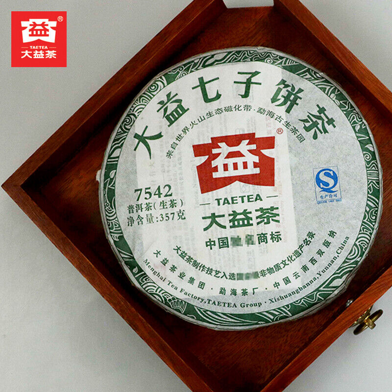 TAETEA 7542 Puer Tea Random Batch Menghai Dayi Raw Pu'er Tea 357g/12.59oz Main image