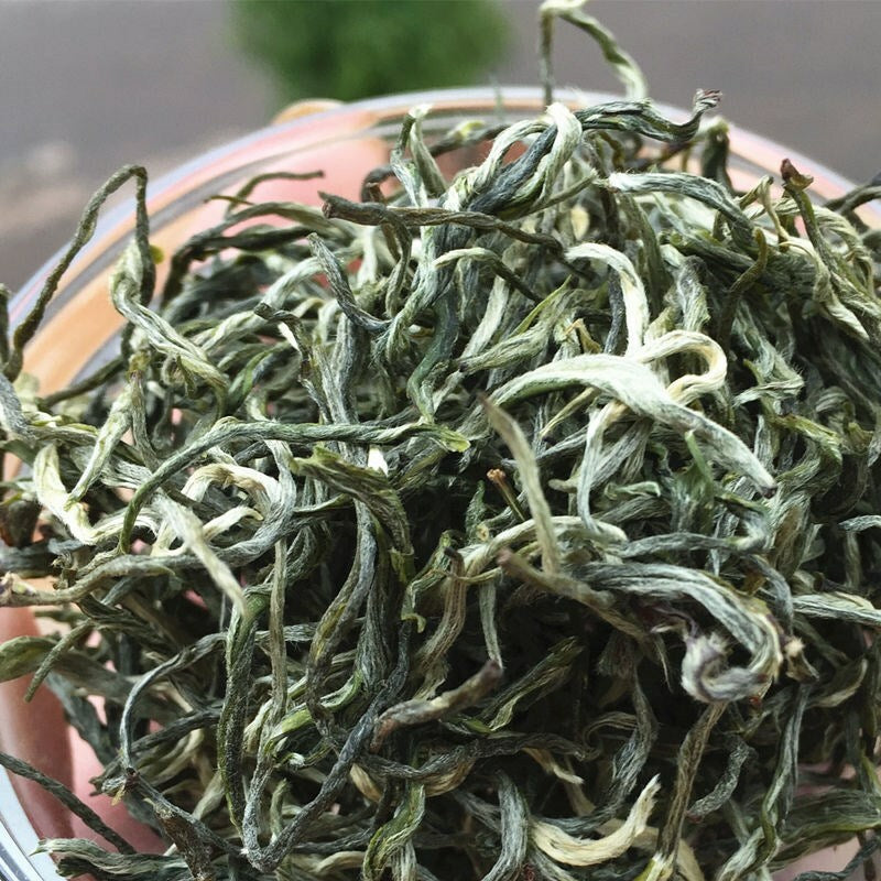 Yunnan Organic Early Spring Snowy Mountain Maofeng Wild Silver Tips Green Tea Main image