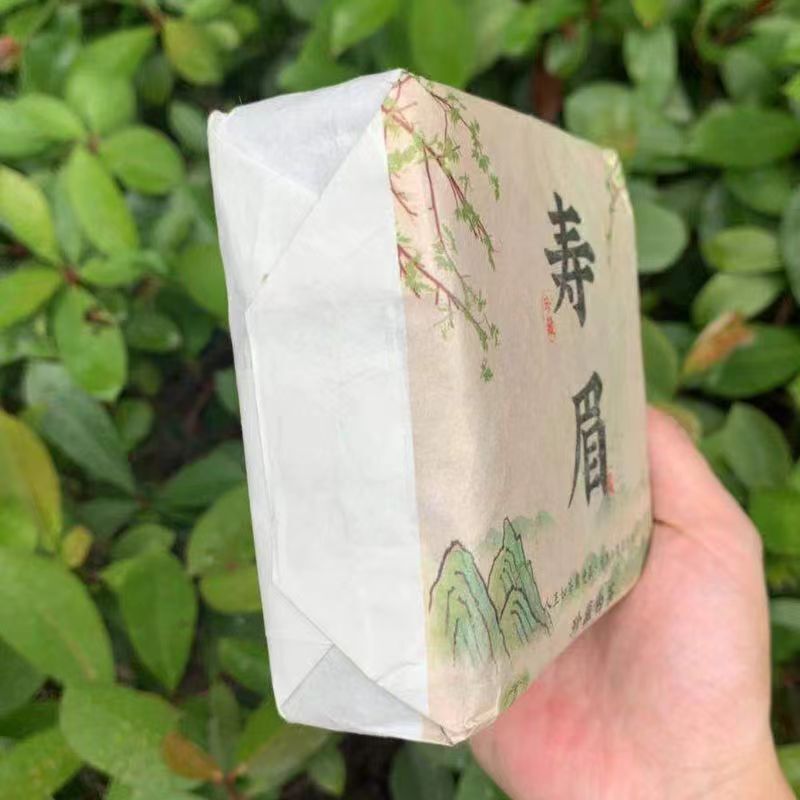 200g Shoumei White Tea Brick Top Fuding High Quality White Tea Chinese White Tea Secondary image