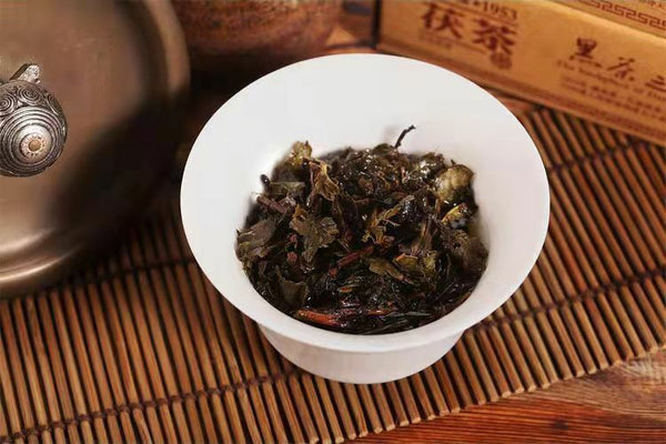 TeaBaishaxi 1953 Fucha *Anhua Dark Tea Golden Flowers Fu Brick Black Tea 338g