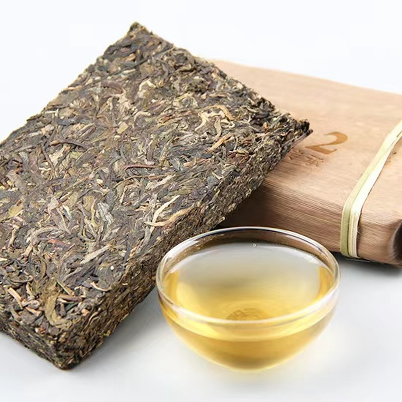 250g Yunnan Raw Pu-erh Tea Brick Menghai 8582 Ancient Tree Puerh Tea Green Tea Secondary image