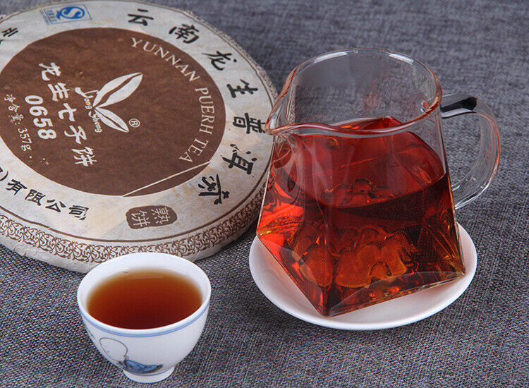 Year Yunnan Longsheng Puerh Tea Cake Classic 0658 Pu'er Ripe Tea 357g