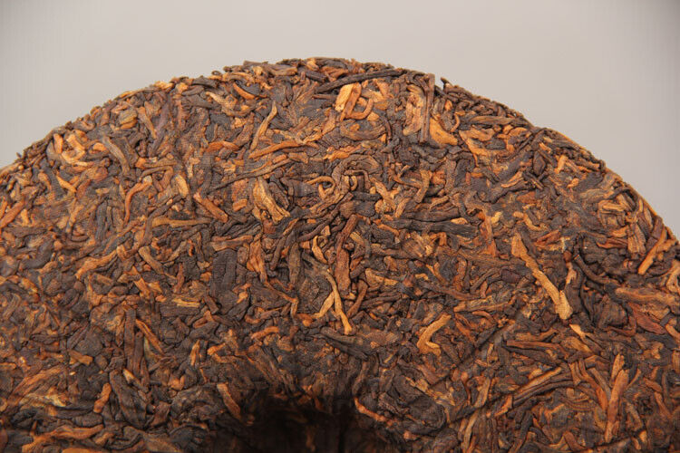 Puer Tea Cake 357g Palace Golden Bud Cooked Ripe Pu'er Puerh Pu-erh Tea