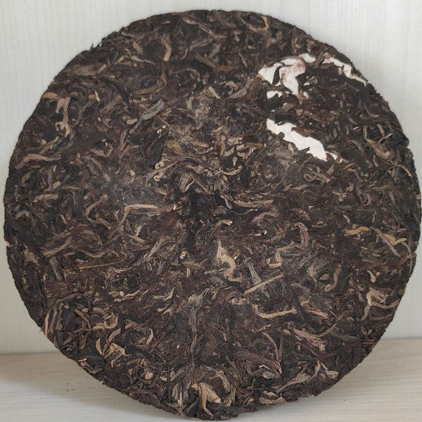 Xia Guan 8113 Early Spring Cake XY Special Pu-erh Tea Pu'er Tea Raw 357g