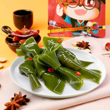 三只松鼠香辣海带结 Three Squirrels Seaweed Knots Chinese Spicy Snacks Party Food 100g x 3