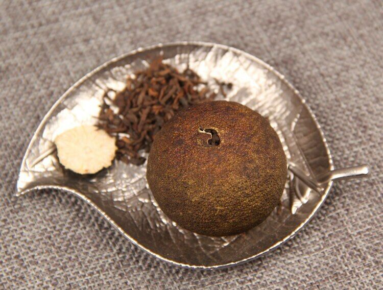 Chinese XinHui "Chen Pi" Tangerine Peel Ripe Puer Tea "Gong Ting 100g/box