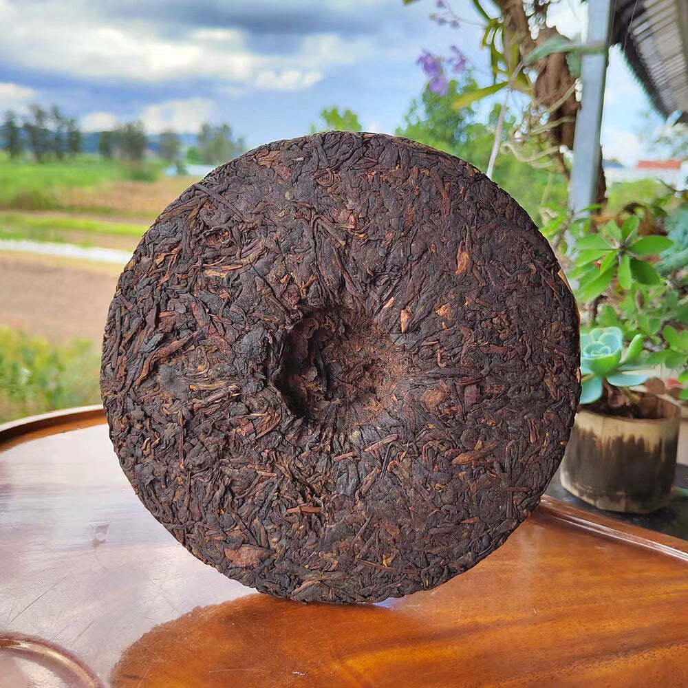 Pu-erh Cooked Tea Cake Menhai Old Puerh Ripe Tea Pu'er Black Tea 357g/12.59oz