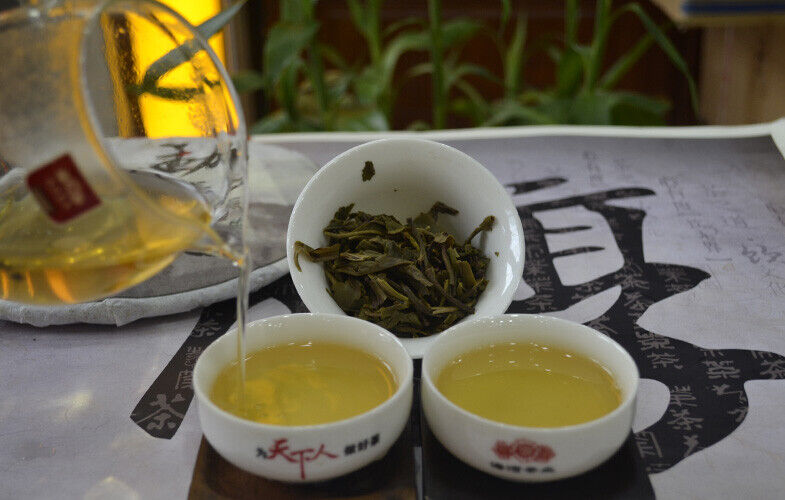 Menghai Chun Xiao * HAIWAN Old Comrade Pu-erh Tea Cake 357g Puer Raw Pu'er