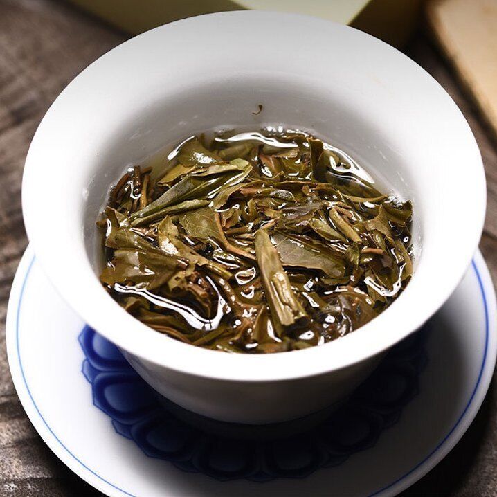 Year Classic 7542 Raw Puer Tea Menghai Dayi Puerh Shen Pu Er Tea 150g Box