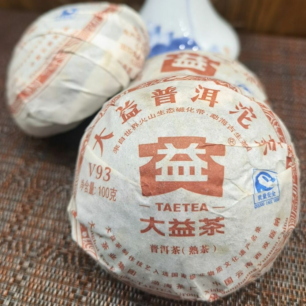 TAETEA V93 Tuo Cha* Yunnan Menghai Dayi Pu-erh Ripe Puer Shu Pu'er Tea 500g Main image