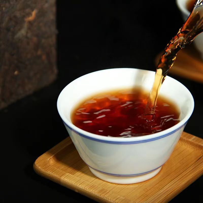Yunnan Aged Chinese HerbalChinese Herbal 250g Puerh Tea Brick