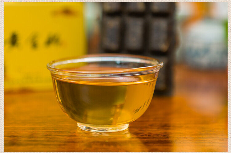 Jun Shan Huang Cha China Yellow Tea Mini Gold Brick Pressed 45g Box