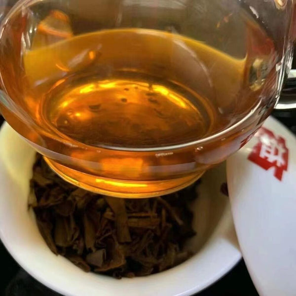Yunnan Pu'er Tea Yiwu Old Pu-erh Raw Tea 357g Cake Chinese Aged Puerh Tea