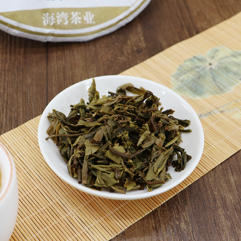 2017 Raw HAIWAN Brand Old Comrade Deep Mountain Old Tree Pu-erh Tea Cake 500g
