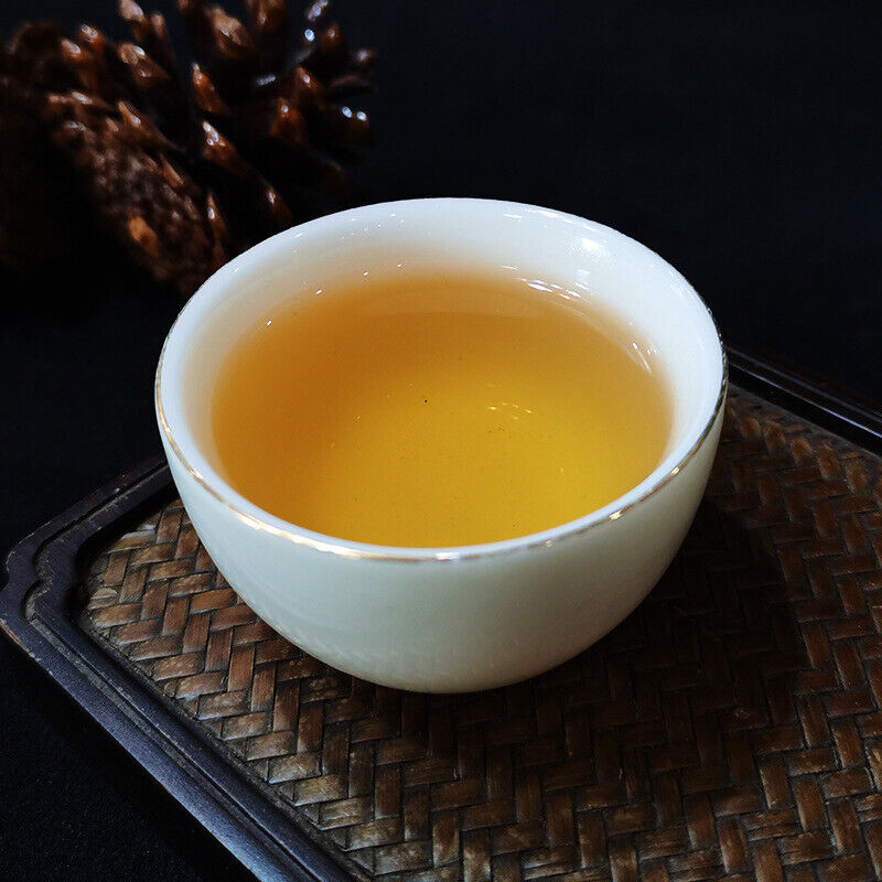 Pu-erh White Tea Cake Yunnan Big Leaf Puerh Tea Old Tree Tea 200g Premium
