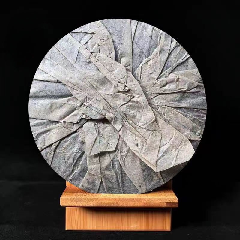 357g Yunnan Old Puerh Tea Yiwu Aged Pu-erh Raw Tea Cake Chinese Pu'er Tea