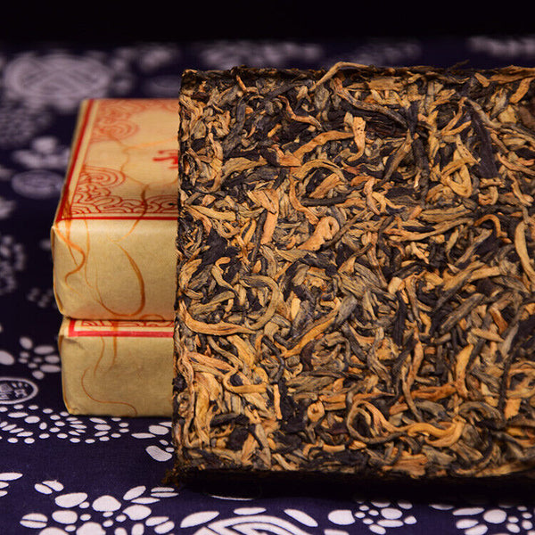TeaFengqing Dian Hong Golden Buds Dianhong Dian Hong Yunnan Black Tea Brick 250g