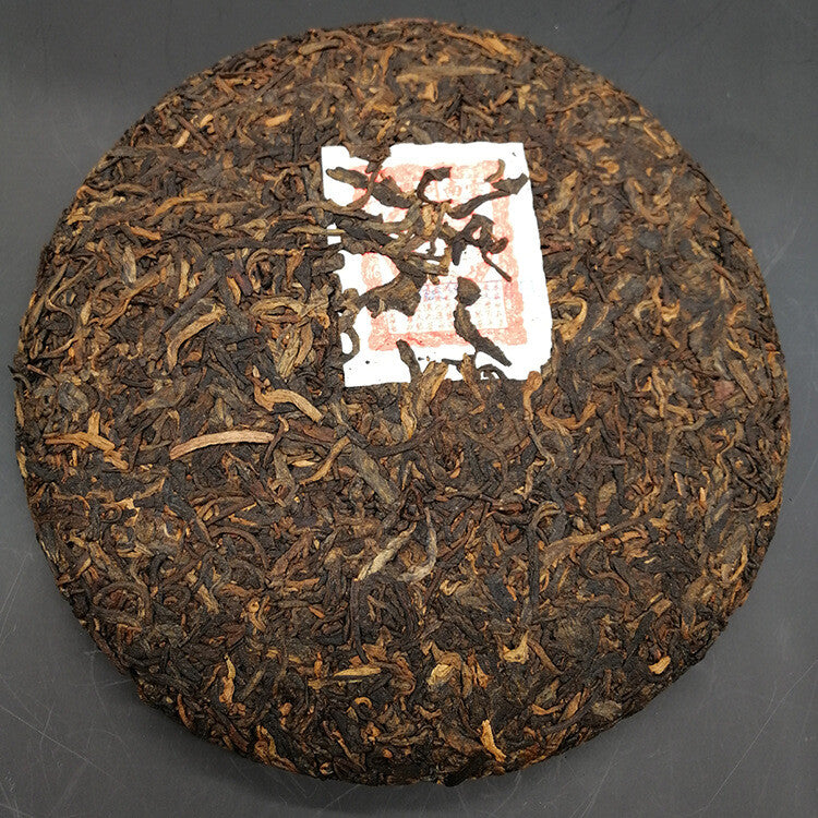 Yunnan Tong Qing Hao Yiwu Mt. Old Tea Puerh Tea Cake Ripe Puer Cooked 357g Secondary image