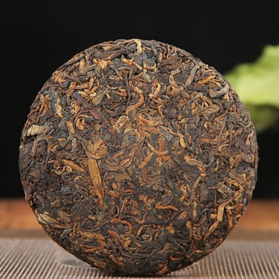 100g Bulang Mountian Ripe Pu'er Tea Cake Yunnan Qizi Puerh Cooked Tea Pu-erh Tea Secondary image