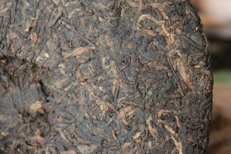 Yunnan Tong Qing Hao Yiwu Mt. Old Tea Ripe Puer Cooked Puerh Tea Cake 357g