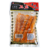 Weilong Hotstrips Latiao 2 Bags Chinese Snack Spicy Foods 卫龙辣条大面筋中国特色食品