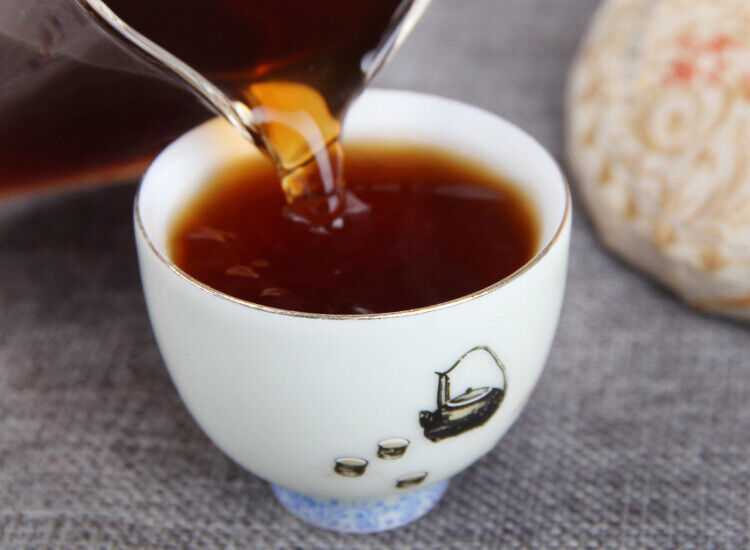 Chinese Yunnan Ripe Puerh Golden Bud Small Cake Puer Gongting 100g/3.52oz