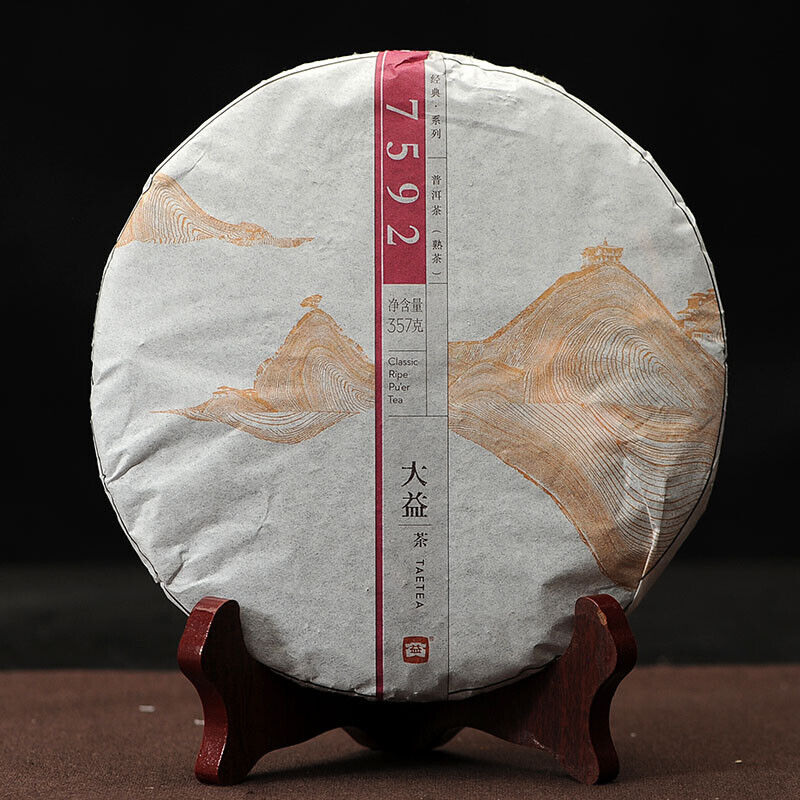 Yunnan Menghai Dayi 7592 1401 Chi Tse Beeng Ripe Shu Cooked Puer Pu Er Tea 357g Main image