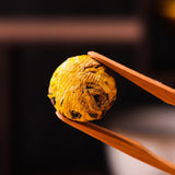 500g Schwarzer Tee Drache Gold Huang Ju Chrysantheme Dian Hong Blooming Tee Ball