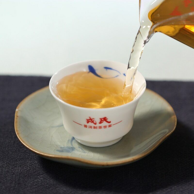 Mengku Rongshi Shen Puer Ben Wei Da Cheng 500g Raw Cake Tea