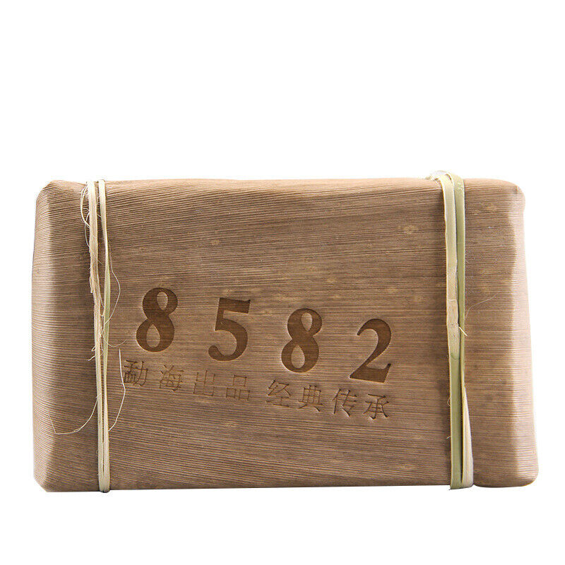 Yunnan Menghai Classical 8582 Raw Puer Tea Brick Old Tree Sheng Puerh 250g