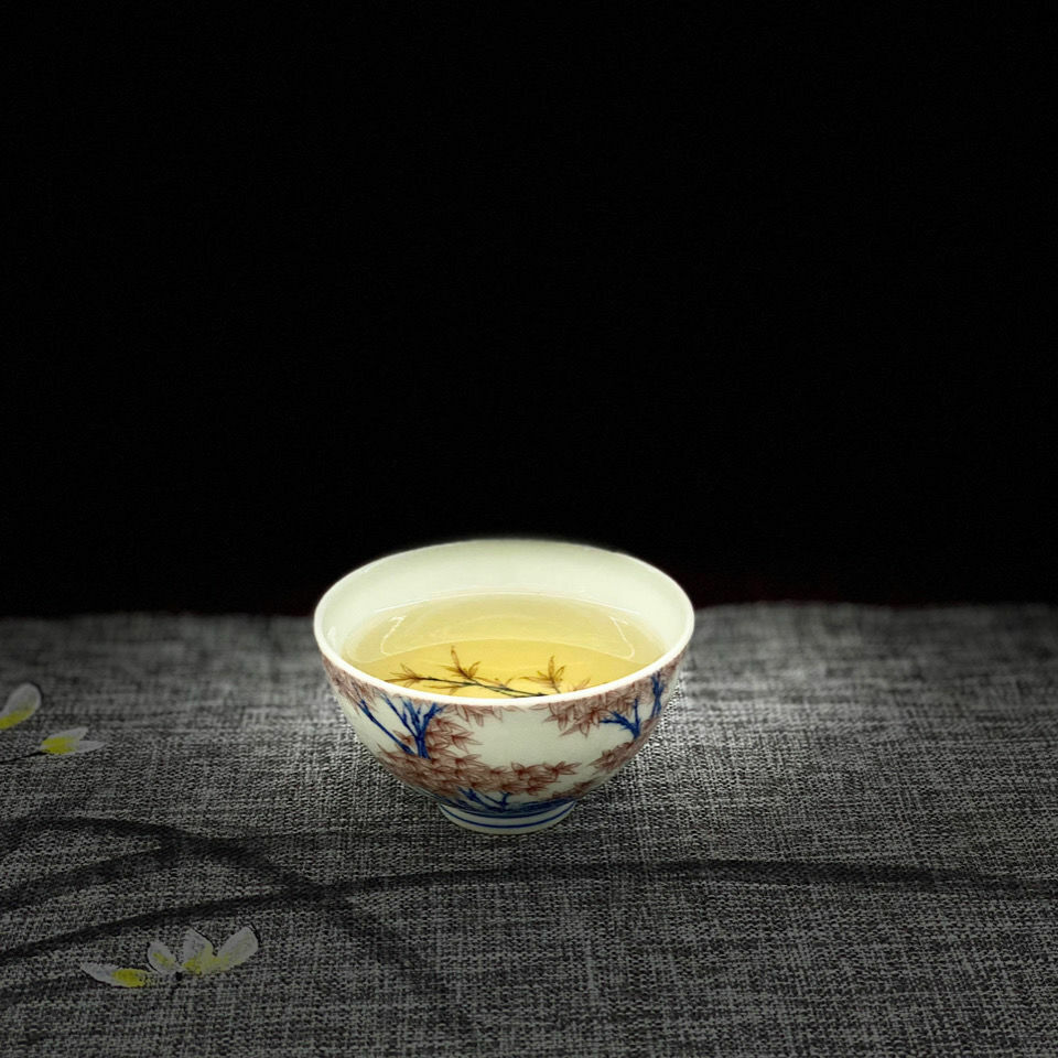 Yr Mother Tree Tea Green The Ancestor of Mengku Big Leaf Raw Puer Tea 500g