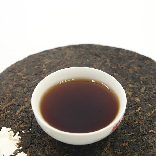 Yunnan Gong Ting Gong Cha Ripe Puer Chinese Palace Shu Puer Tea 357g