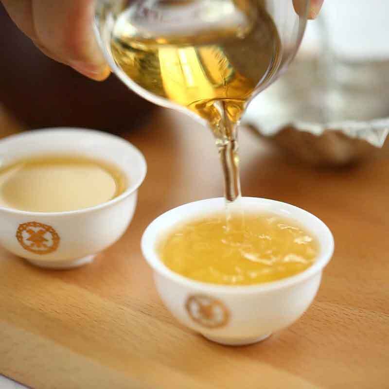 COFCO Classic 8581 Raw Pu-erh Puerh Tea Cake Chinese Sheng Pu'er Tea 357g