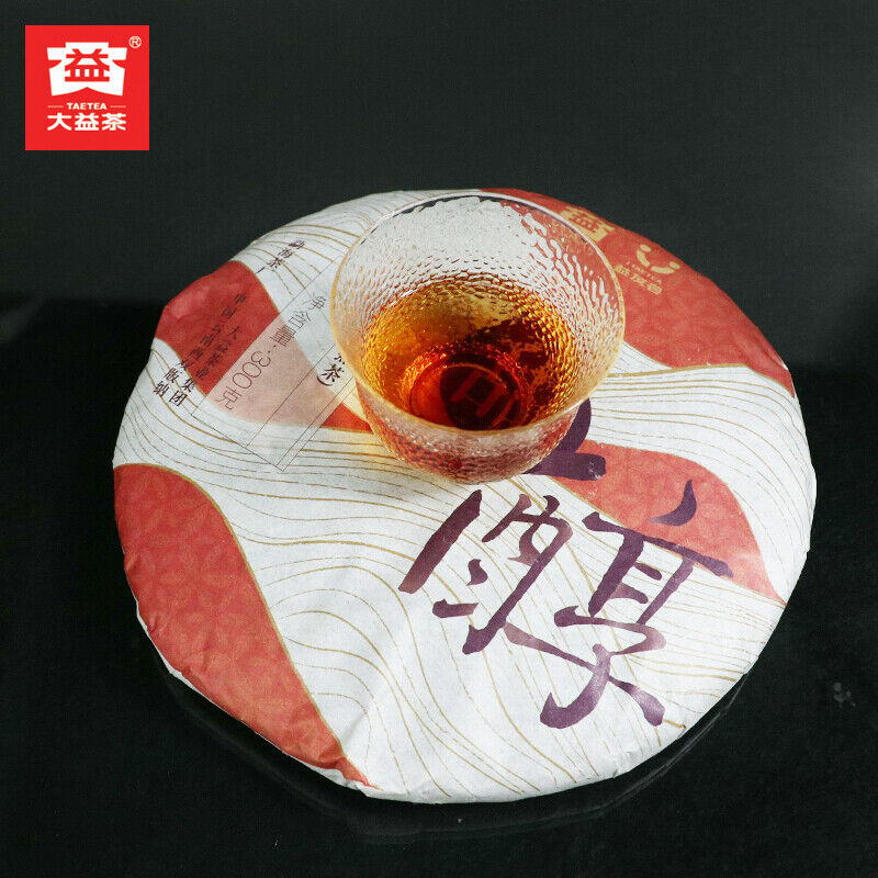 TIAN CHUN TAETEA Menghai Dayi Puerh Pu'er Pu-erh Ripe Cake Tea 300g Box