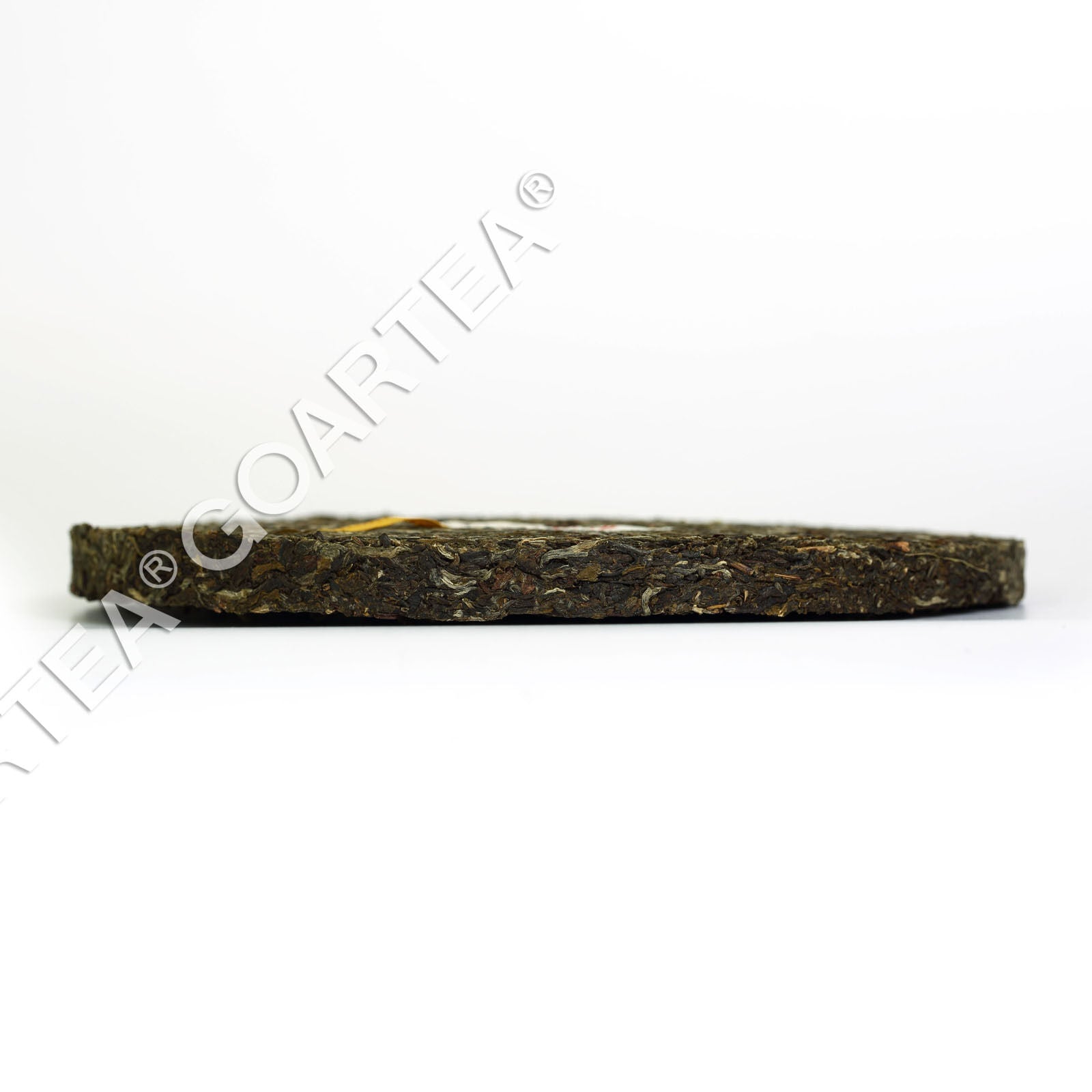 Year 357g Yunnan Xiaguan Golden Ribbon Raw Iron Cake Puer Pu'er Puerh Tea