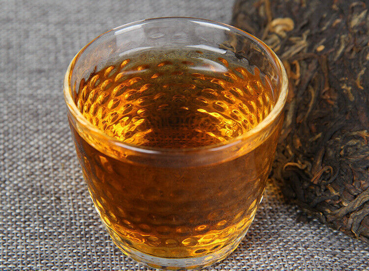 Gu Shu Hong Cha Sun Dried Ancient Tree Dianhong Dian Hong Black Tea Cake 357g
