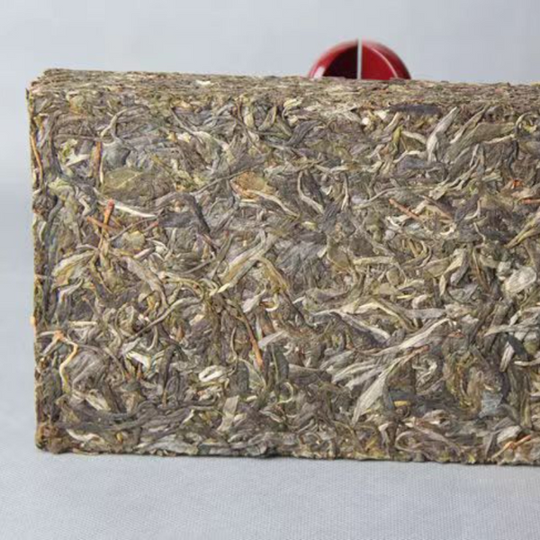 1000g Yiwu Puerh Raw Tea Brick Yunnan Old Tree Pu-erh Tea Chinese Puer Green Tea