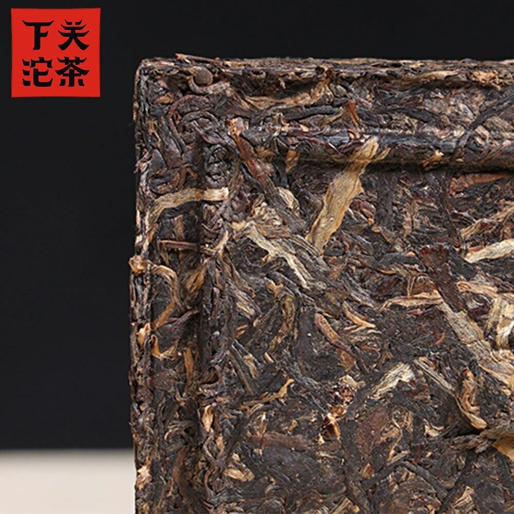 Xiaguan Sheng Puerh Cang Er Fangzhuan Brick Aged Raw Puer 250g