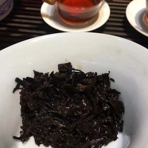 Supreme Yunnan Langhe Bulang Mount puer Pu Erh Puerh Tea Mini Ripe Tuo Cake